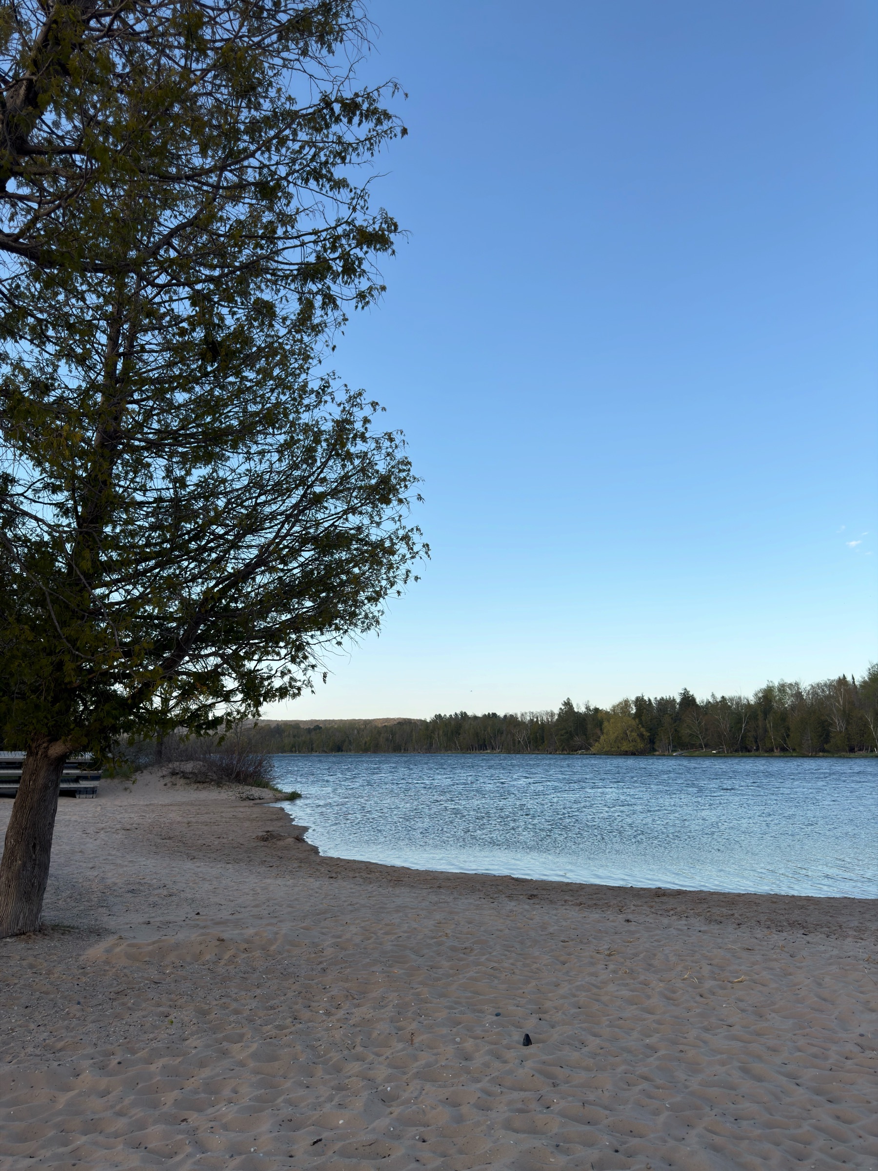 Off Day, lakeside